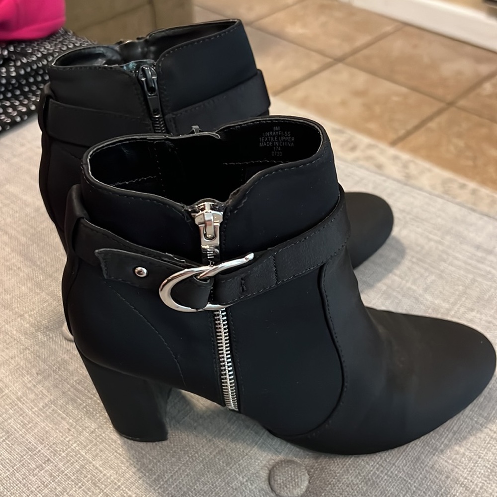 Black nylon side, zip ankle booties with you, used, size 8, medium, women’s
